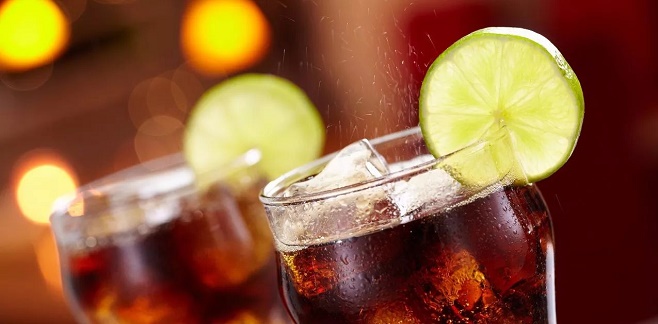 模拟喝饮料的手机游戏